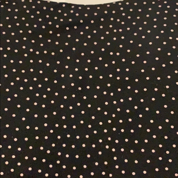 Cami. Black with pink polka dots. 32 E. - Picture 2 of 6